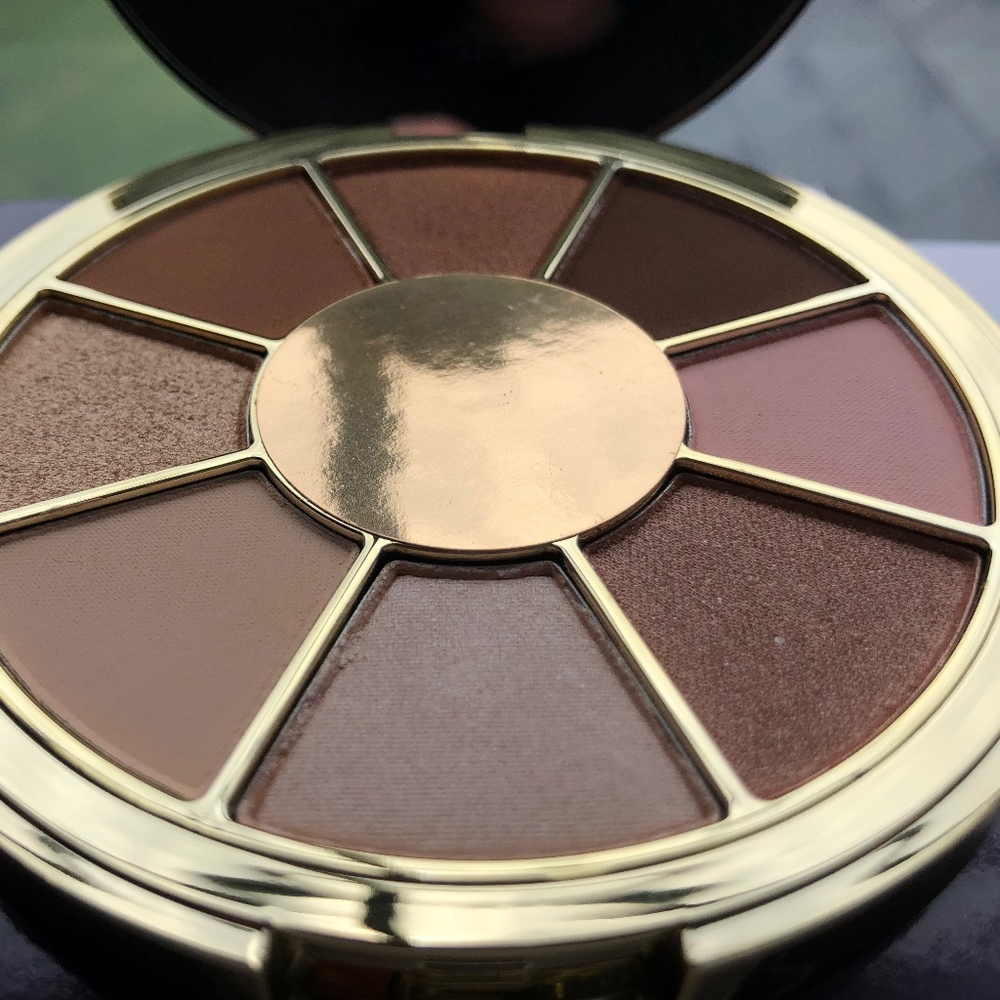Tarte- Be You. Naturally. Eyeshadow Palette